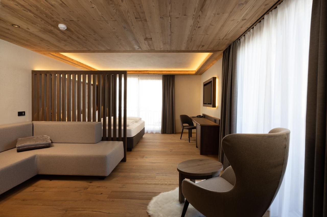 Deluxe Double or Twin Room Balcony