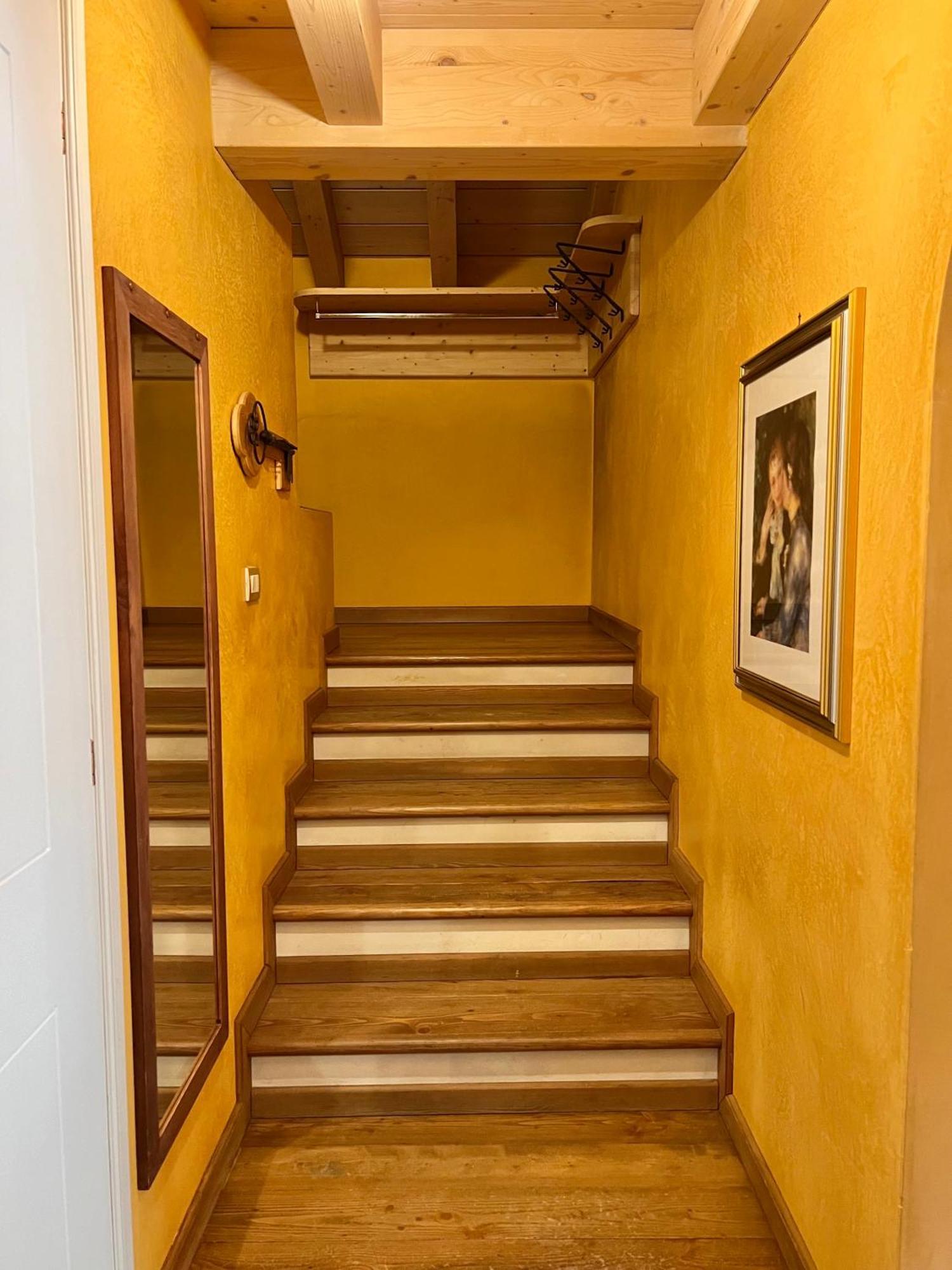 Apartment Split Level