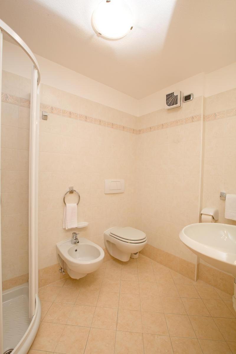 Standard Double or Twin Room Balcony