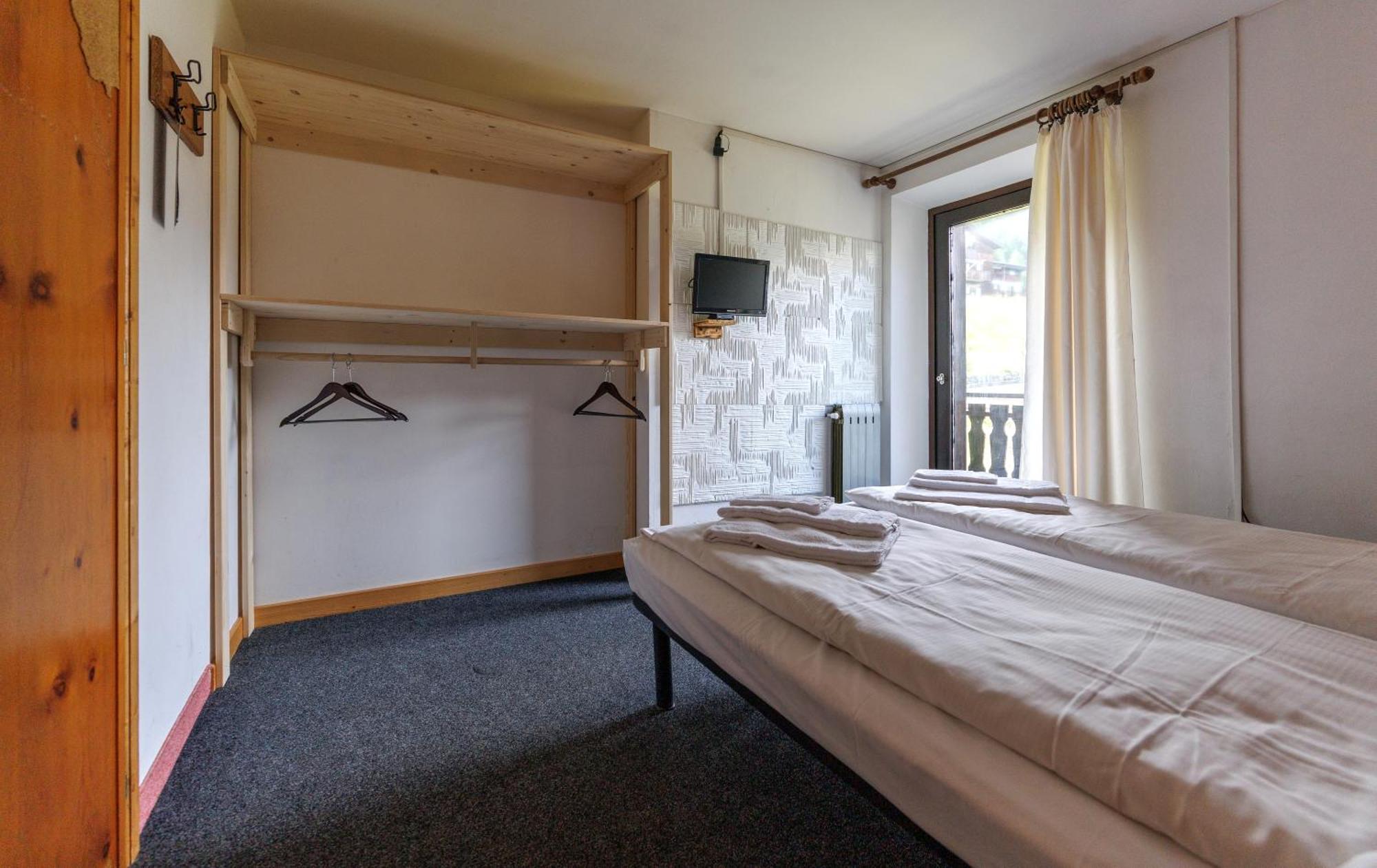 Double or Twin Room Balcony