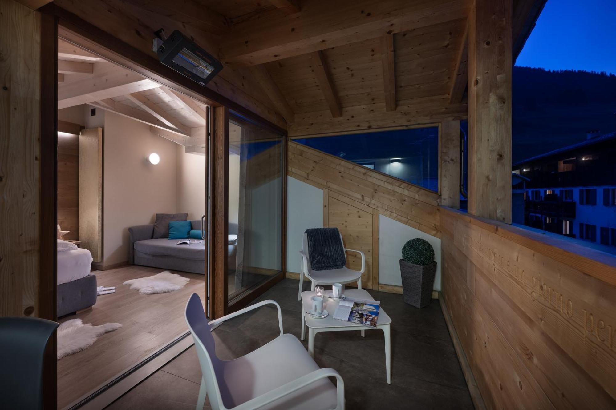 Deluxe Junior Suite