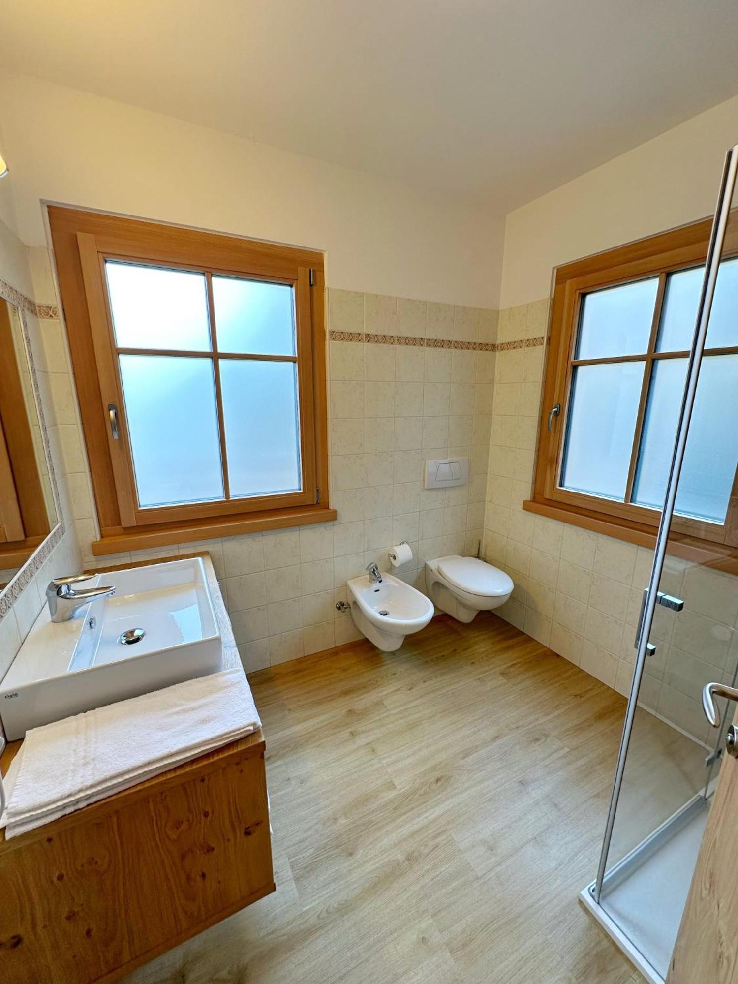 Superior One-Bedroom Apartment Balcony