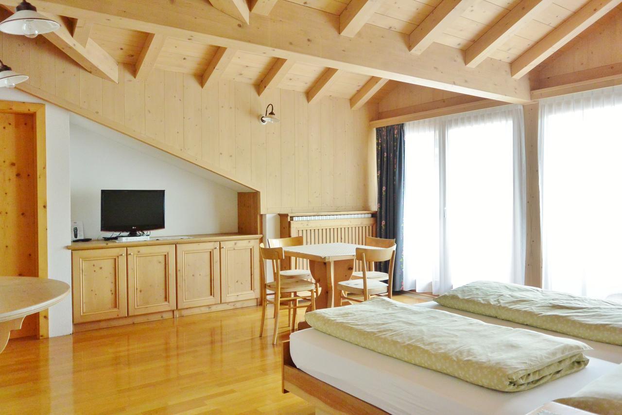 Two Connecting Double Rooms