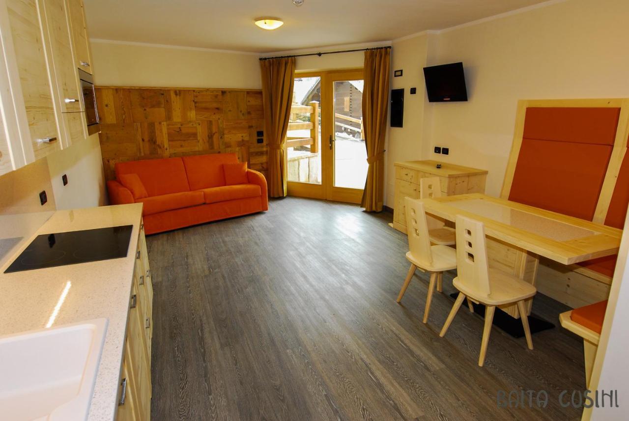 Deluxe Two-Bedroom Apartment