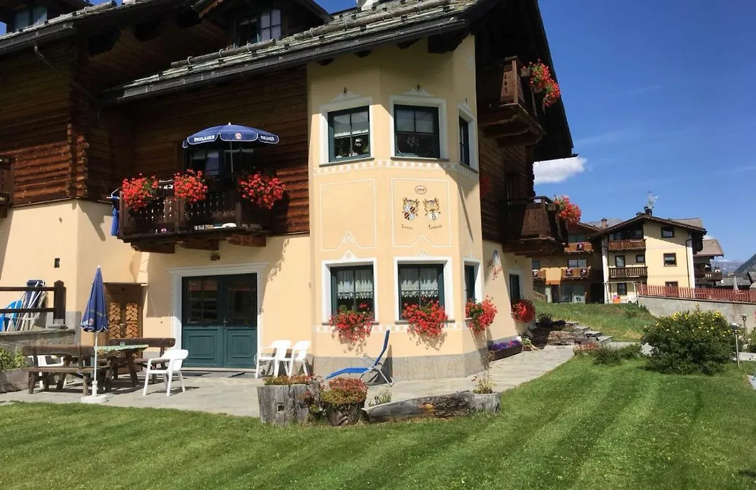 Chalet Aurora-1