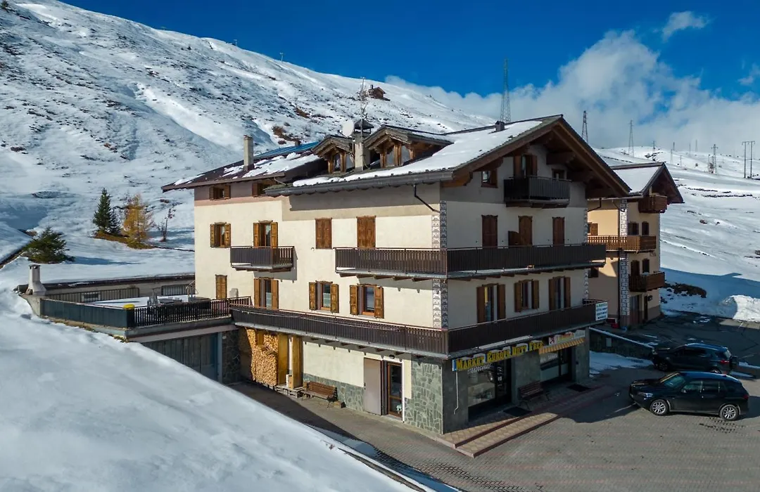 Black Lake Studios - Trepalle-1