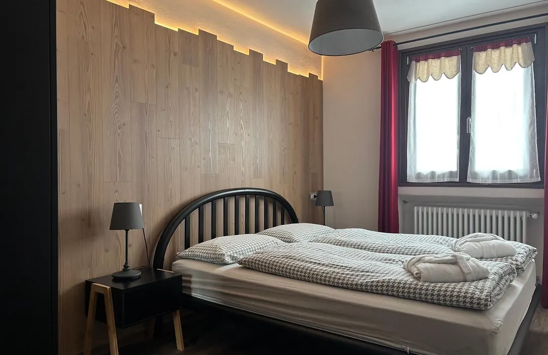 La Suite-1