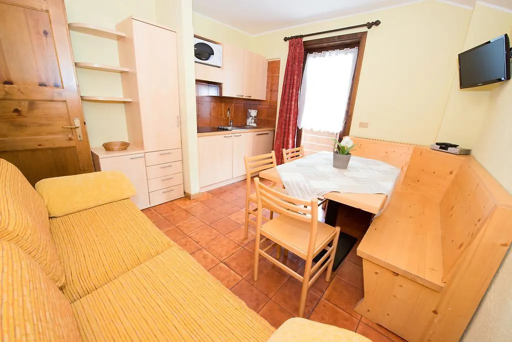Casa Rosalba - Bormolini Hotels & Apartments-1