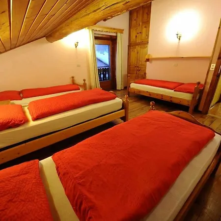 Appartamento Feloi graziosa casa di montagna vicino alle piste da sci-2