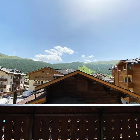 Mountain Spirit Apartments-2