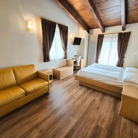 Hotel Angelica-3